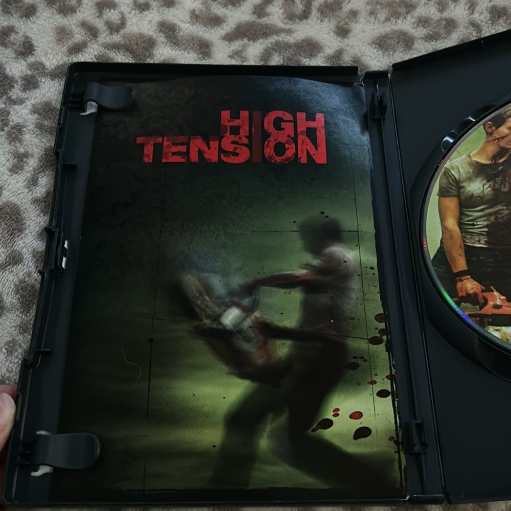 ☑️High Tension DVD - Picture 3 of 4